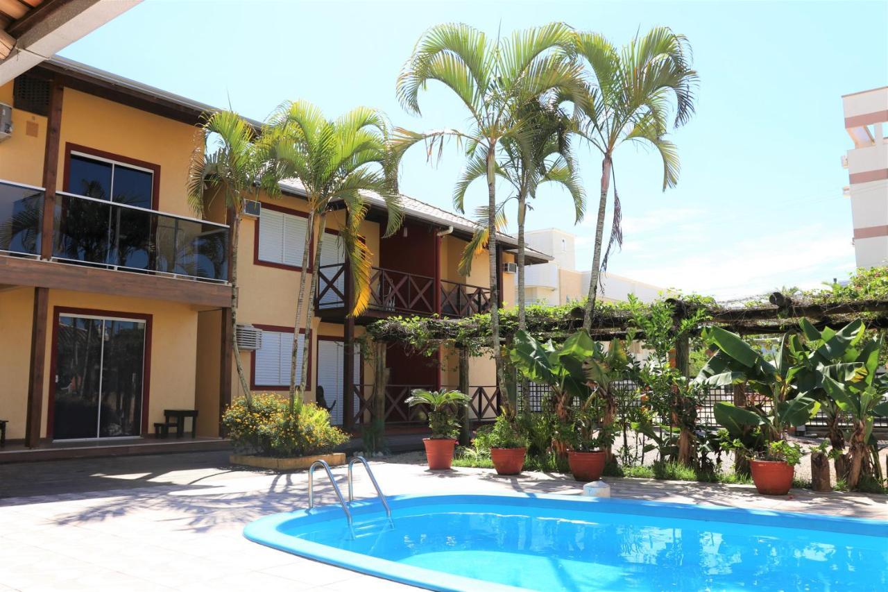Combinacao De Praia E Piscina - S1 Bombinhas Exterior foto